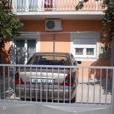 Studio 12667b * Vodice