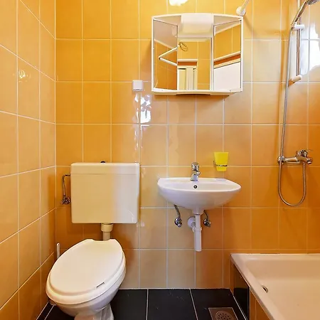 Apartment Studio 12667b *
